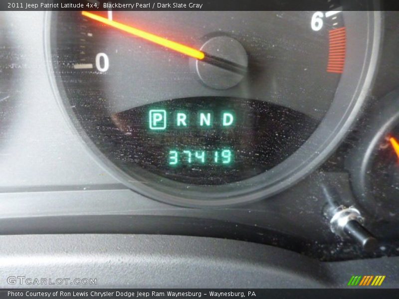 Blackberry Pearl / Dark Slate Gray 2011 Jeep Patriot Latitude 4x4