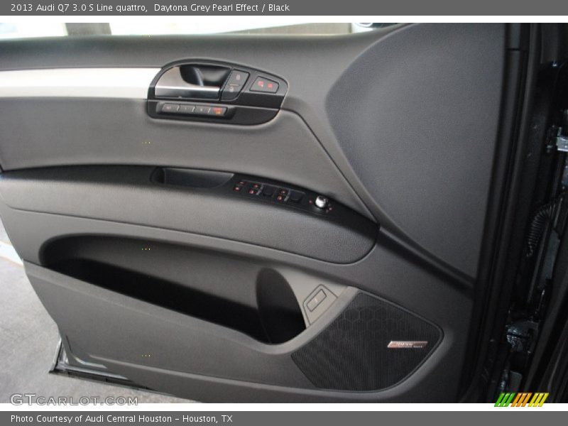 Daytona Grey Pearl Effect / Black 2013 Audi Q7 3.0 S Line quattro
