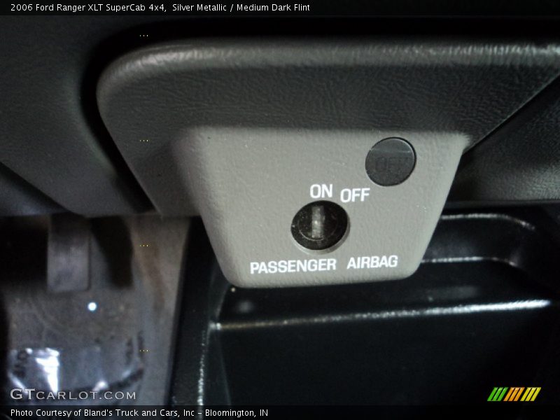 Silver Metallic / Medium Dark Flint 2006 Ford Ranger XLT SuperCab 4x4