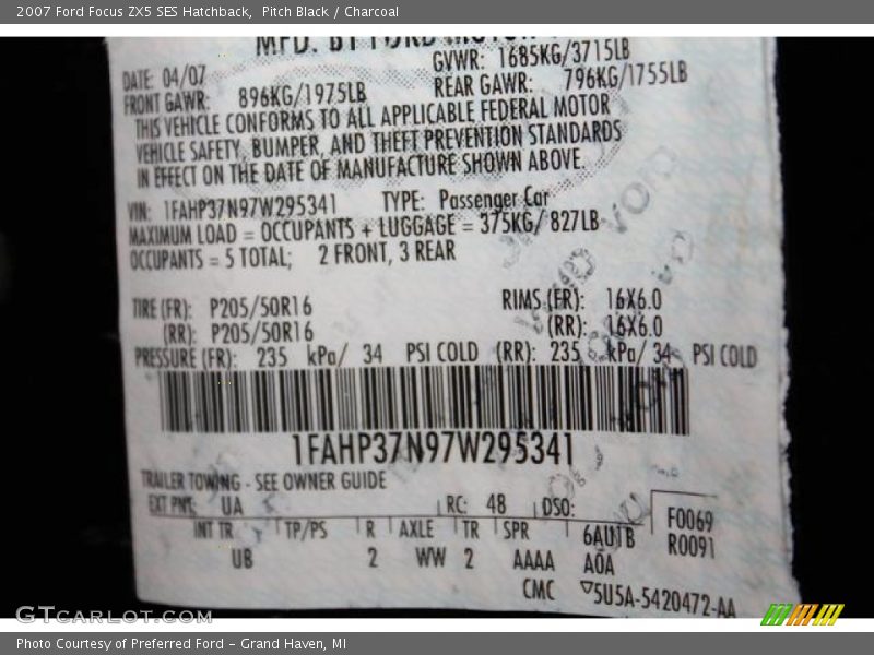 Pitch Black / Charcoal 2007 Ford Focus ZX5 SES Hatchback