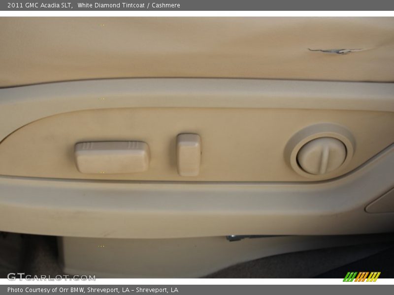 White Diamond Tintcoat / Cashmere 2011 GMC Acadia SLT
