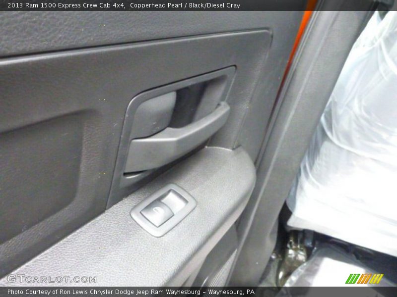 Copperhead Pearl / Black/Diesel Gray 2013 Ram 1500 Express Crew Cab 4x4