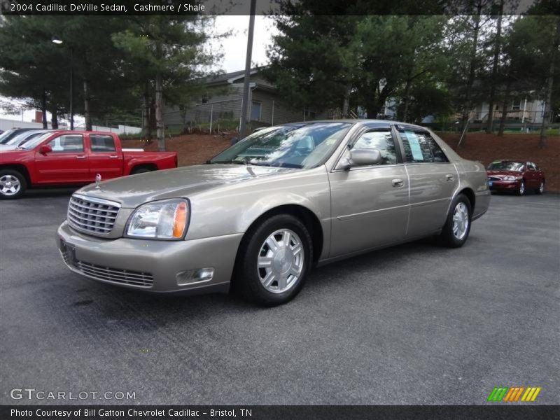 Cashmere / Shale 2004 Cadillac DeVille Sedan
