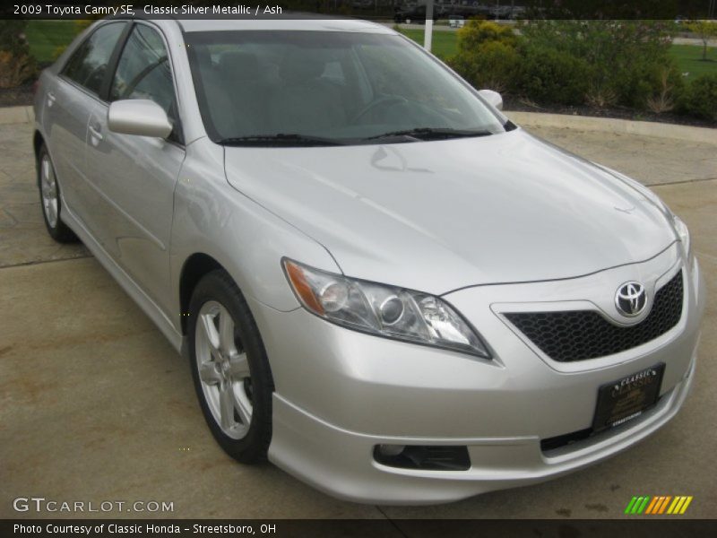 Classic Silver Metallic / Ash 2009 Toyota Camry SE
