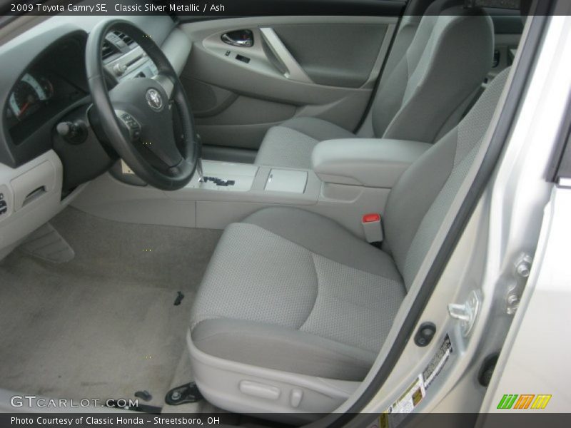 Classic Silver Metallic / Ash 2009 Toyota Camry SE