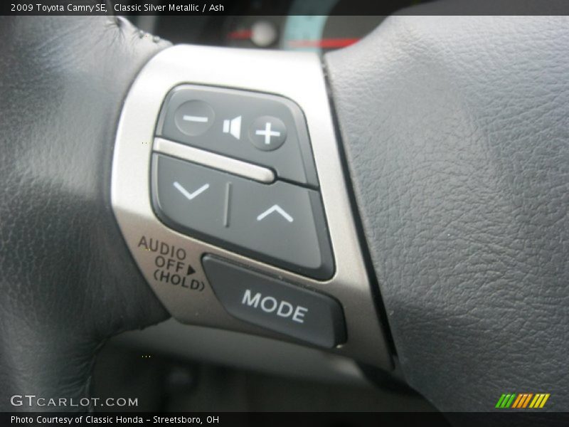 Classic Silver Metallic / Ash 2009 Toyota Camry SE
