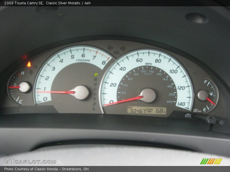 Classic Silver Metallic / Ash 2009 Toyota Camry SE