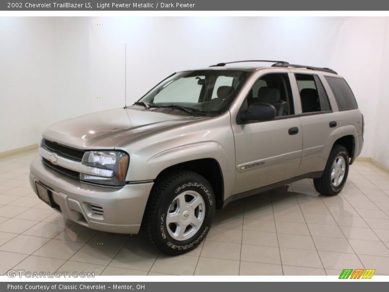 Light Pewter Metallic / Dark Pewter 2002 Chevrolet TrailBlazer LS