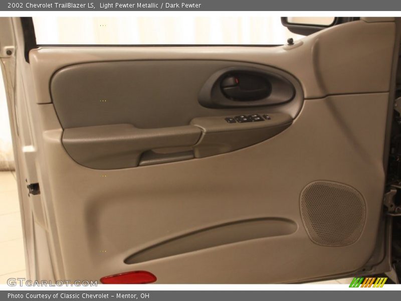Light Pewter Metallic / Dark Pewter 2002 Chevrolet TrailBlazer LS