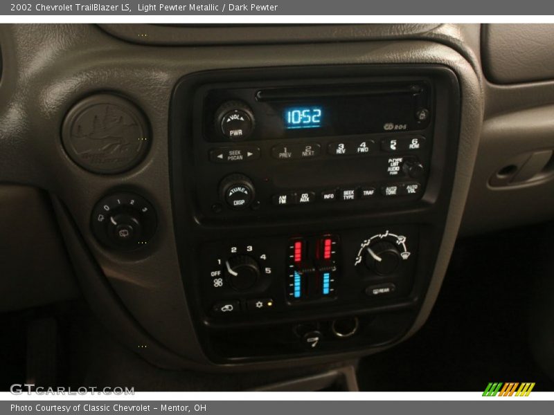 Light Pewter Metallic / Dark Pewter 2002 Chevrolet TrailBlazer LS