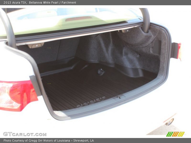 Bellanova White Pearl / Parchment 2013 Acura TSX