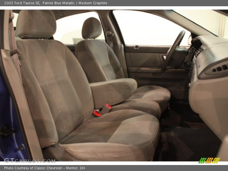 Patriot Blue Metallic / Medium Graphite 2003 Ford Taurus SE