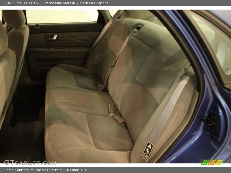 Patriot Blue Metallic / Medium Graphite 2003 Ford Taurus SE