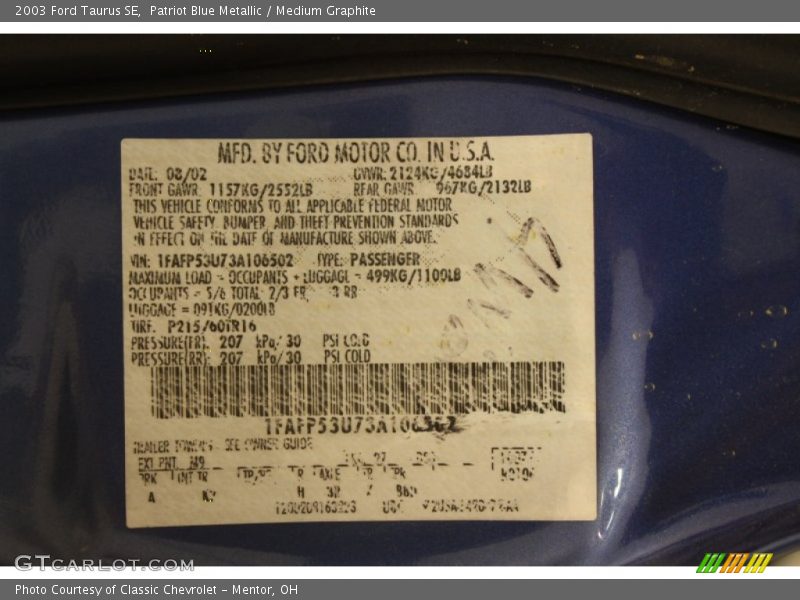 Patriot Blue Metallic / Medium Graphite 2003 Ford Taurus SE