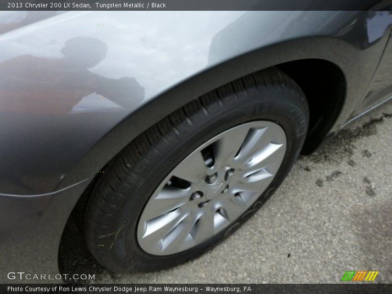 Tungsten Metallic / Black 2013 Chrysler 200 LX Sedan