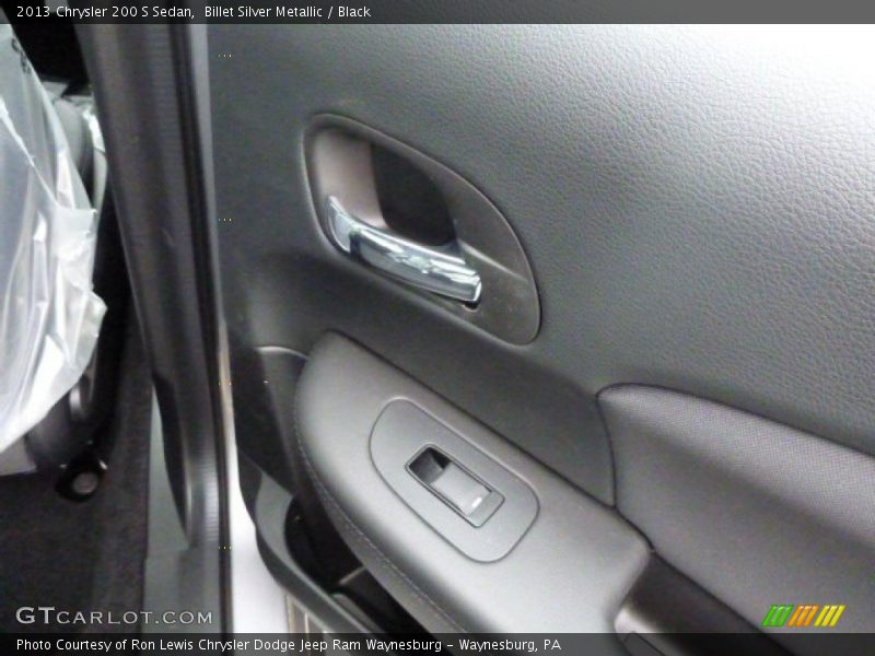 Billet Silver Metallic / Black 2013 Chrysler 200 S Sedan