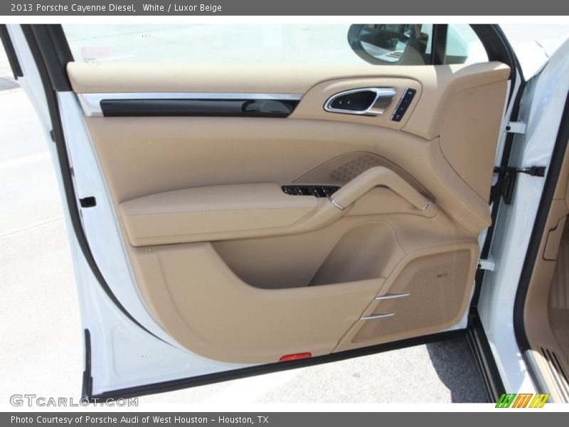White / Luxor Beige 2013 Porsche Cayenne Diesel