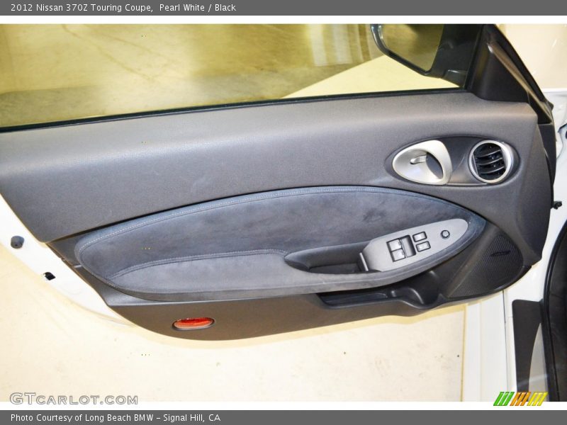 Door Panel of 2012 370Z Touring Coupe