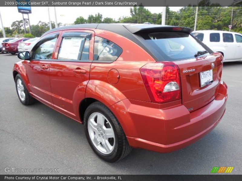 Sunburst Orange Pearl / Dark Slate Gray/Orange 2009 Dodge Caliber SXT