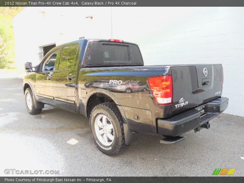Galaxy Black / Pro 4X Charcoal 2012 Nissan Titan Pro-4X Crew Cab 4x4