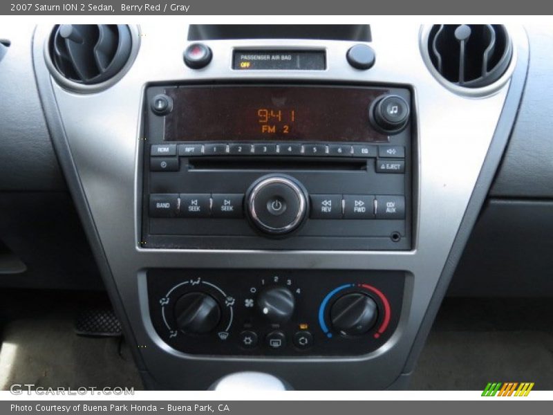 Controls of 2007 ION 2 Sedan