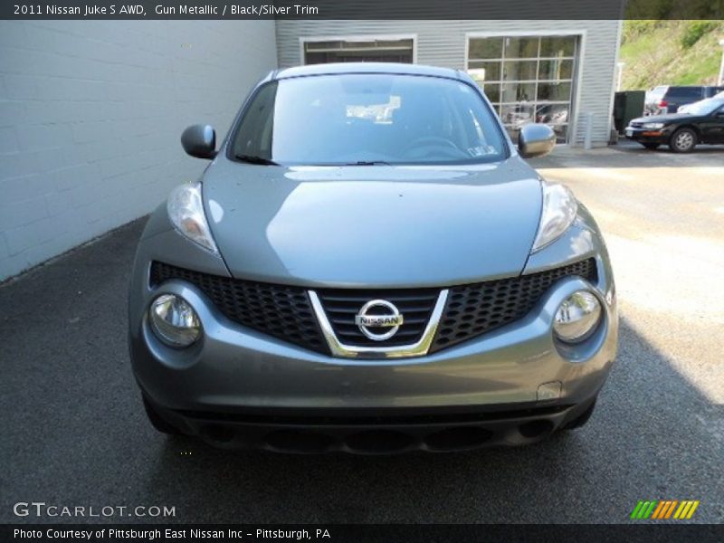 Gun Metallic / Black/Silver Trim 2011 Nissan Juke S AWD