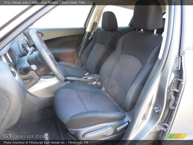 Gun Metallic / Black/Silver Trim 2011 Nissan Juke S AWD