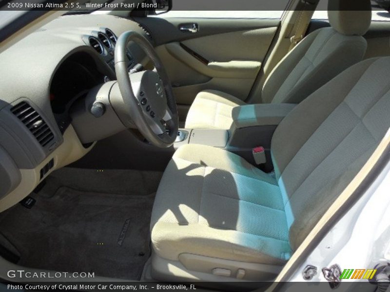 Winter Frost Pearl / Blond 2009 Nissan Altima 2.5 S