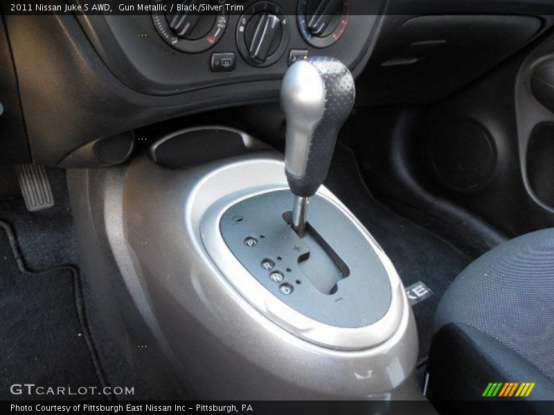Gun Metallic / Black/Silver Trim 2011 Nissan Juke S AWD