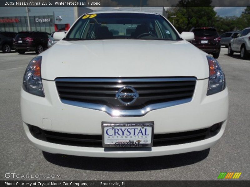 Winter Frost Pearl / Blond 2009 Nissan Altima 2.5 S