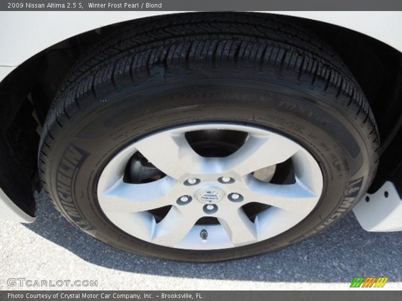 Winter Frost Pearl / Blond 2009 Nissan Altima 2.5 S
