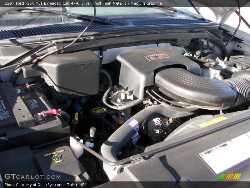  1997 F250 XLT Extended Cab 4x4 Engine - 5.4 Liter SOHC 16-Valve V8