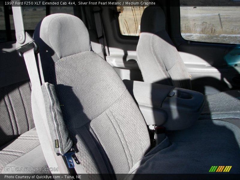 Silver Frost Pearl Metallic / Medium Graphite 1997 Ford F250 XLT Extended Cab 4x4