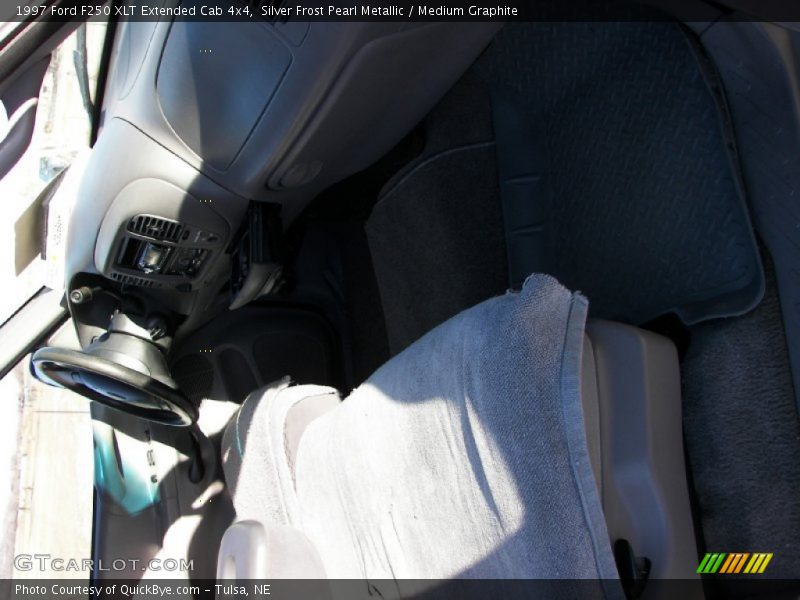 Silver Frost Pearl Metallic / Medium Graphite 1997 Ford F250 XLT Extended Cab 4x4