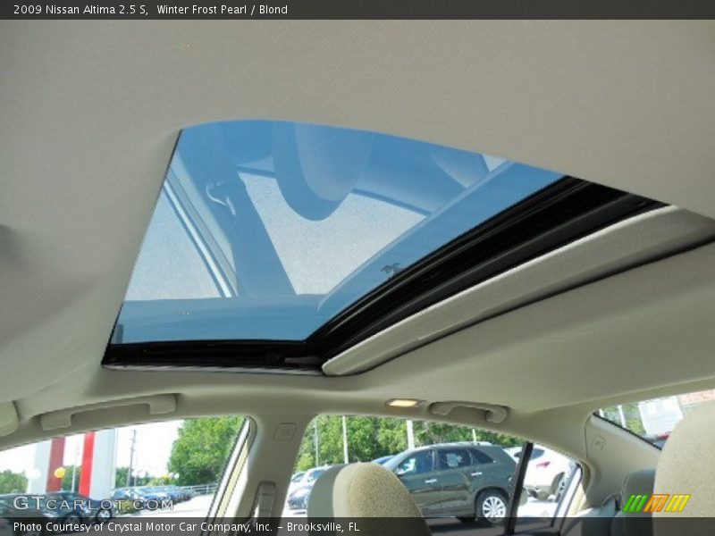 Winter Frost Pearl / Blond 2009 Nissan Altima 2.5 S