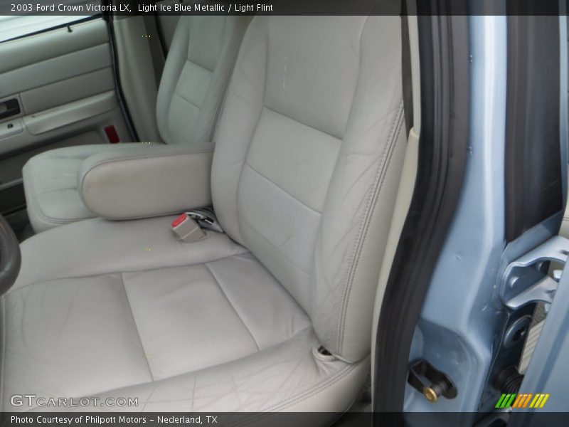 Light Ice Blue Metallic / Light Flint 2003 Ford Crown Victoria LX