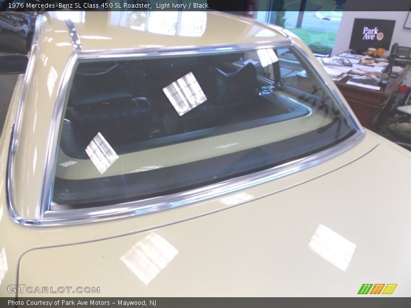 Light Ivory / Black 1976 Mercedes-Benz SL Class 450 SL Roadster