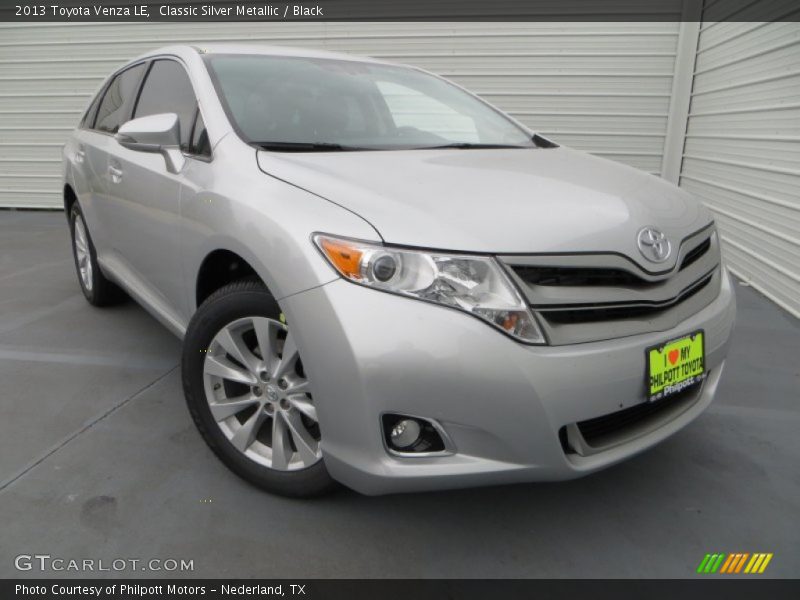 Classic Silver Metallic / Black 2013 Toyota Venza LE