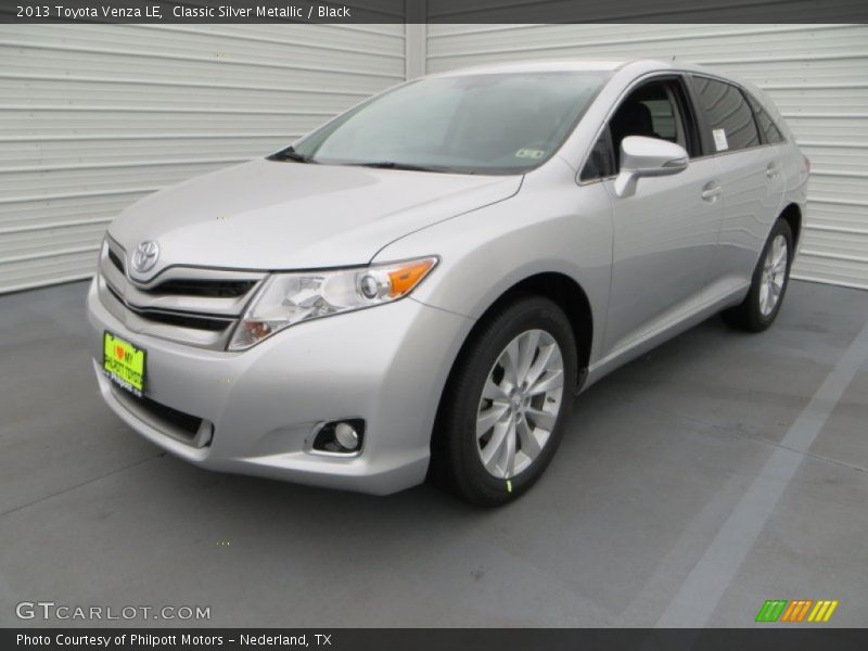 Classic Silver Metallic / Black 2013 Toyota Venza LE