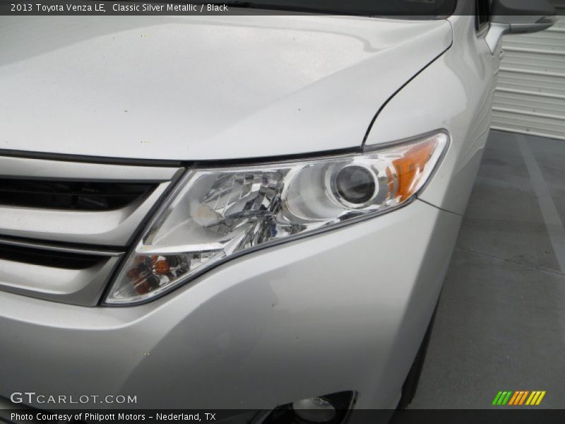 Classic Silver Metallic / Black 2013 Toyota Venza LE