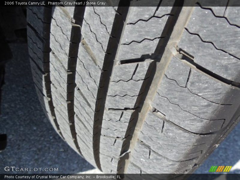 Phantom Gray Pearl / Stone Gray 2006 Toyota Camry LE
