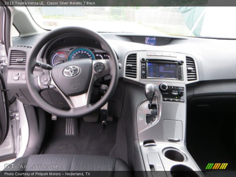 Classic Silver Metallic / Black 2013 Toyota Venza LE