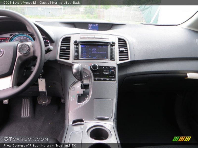 Classic Silver Metallic / Black 2013 Toyota Venza LE