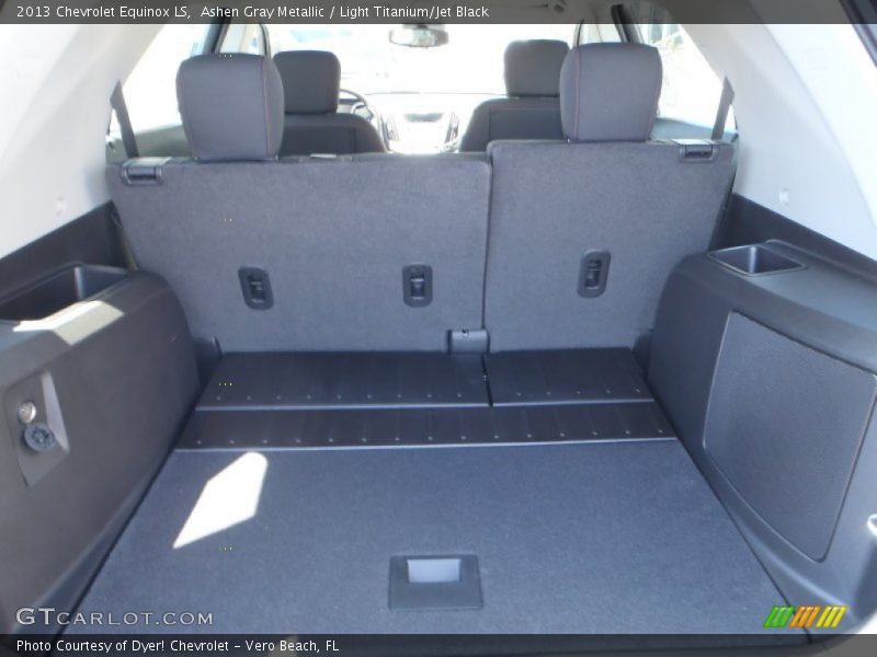 Ashen Gray Metallic / Light Titanium/Jet Black 2013 Chevrolet Equinox LS
