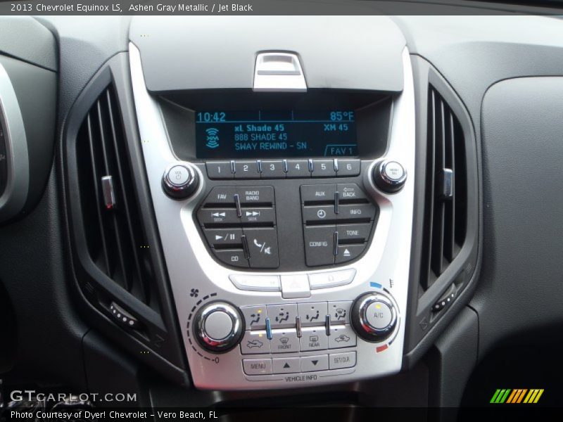 Controls of 2013 Equinox LS