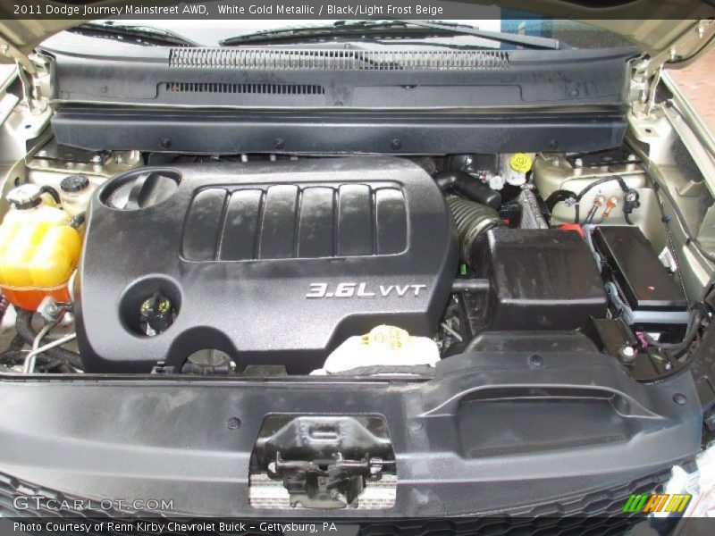 White Gold Metallic / Black/Light Frost Beige 2011 Dodge Journey Mainstreet AWD