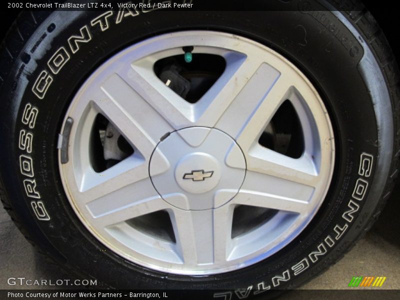 Victory Red / Dark Pewter 2002 Chevrolet TrailBlazer LTZ 4x4