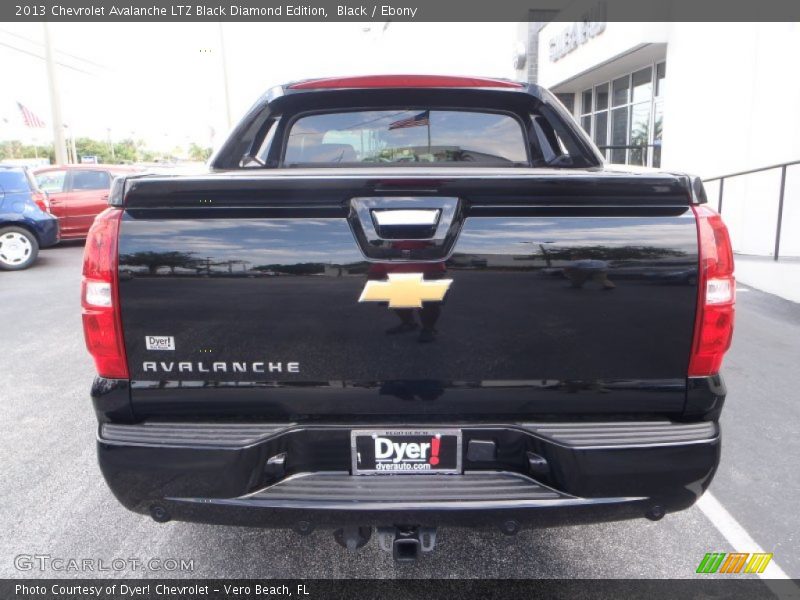 Black / Ebony 2013 Chevrolet Avalanche LTZ Black Diamond Edition
