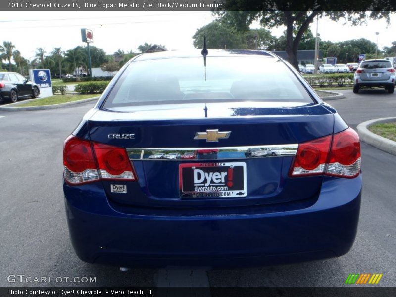 Blue Topaz Metallic / Jet Black/Medium Titanium 2013 Chevrolet Cruze LS
