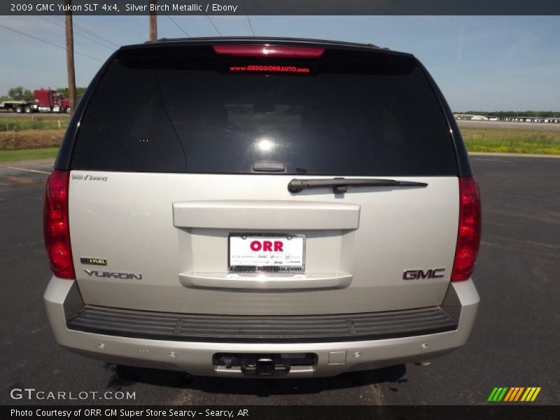Silver Birch Metallic / Ebony 2009 GMC Yukon SLT 4x4